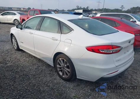 2019 Ford Fusion Hybrid Se z USA, uszkodzony, nr VIN 3FA6P0LU9KR225708